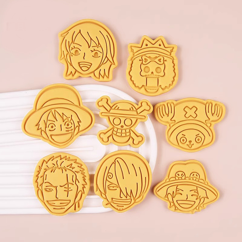 One Piece Cookie Cutter Set Cu - Kitchen Baking Gifts avis et prix